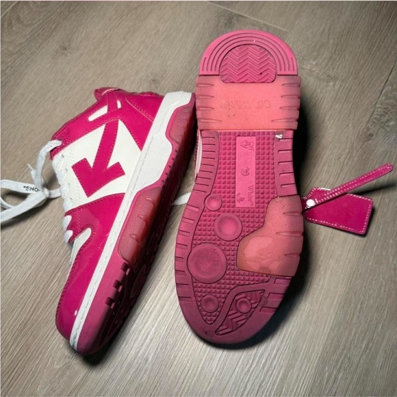 Off-White “Out of Office” Sneakers – Fuchsia Patent Leathe - Picture 6 of 6